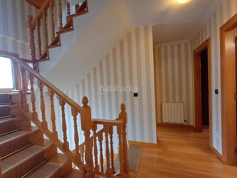 Foto bf3b7ad7-b4dd-4d56-9669-8b7e75c81299. Haus mit heizung parking in Alcabre Vigo