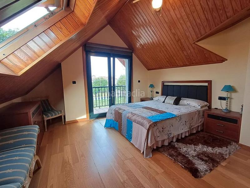 Foto bed90d70-397f-454c-a13b-2ed0fadc7440. House with heating parking in Alcabre Vigo