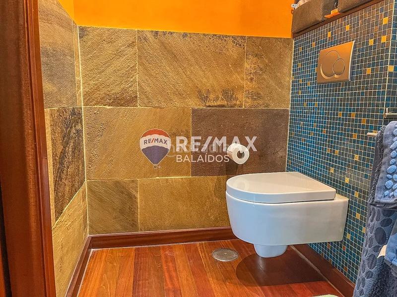 Foto bc1a174b-57e0-48f8-874b-b3e06a042a3f. Pis amb calefacció a O Castro Vigo