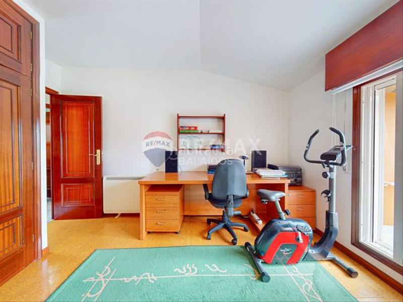 Foto d4c3bc97-3ed5-4acd-882a-2d157e7e16ea. Casa a schiera con riscaldamento parcheggio in Sardoma - Castrelos Vigo