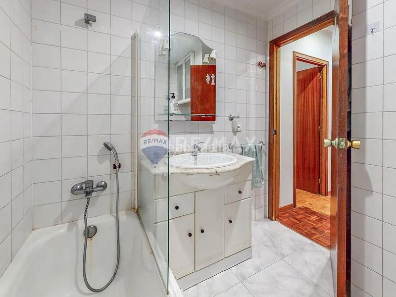 Foto a9e1f827-0613-4fcc-a132-b808c80b8e4f. Flat with heating parking in A Parda Pontevedra