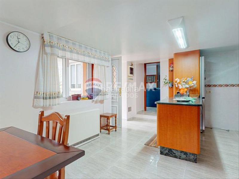 Foto 0818b12c-e821-4c1b-a99a-4037db17393c. House with heating parking in Sardoma - Castrelos Vigo