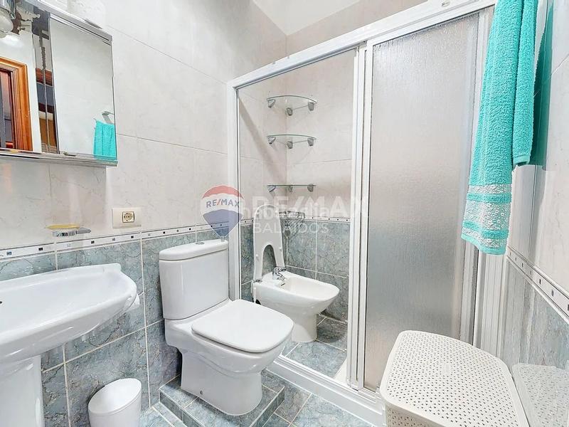 Foto 4d736e04-803e-4b8a-8134-a68a6ec1a77b. Semi detached house with heating parking in Sardoma - Castrelos Vigo