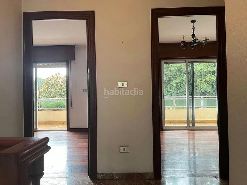 Foto 450e542b-524a-41ba-85d0-35d5faf82083. Chalet mit parking in Valadares - Beade Vigo