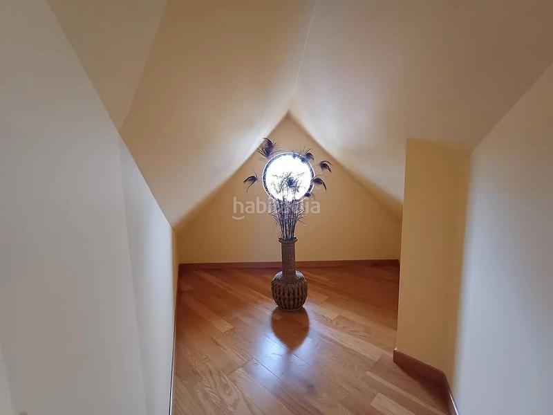 Foto b46ebaca-9172-4826-be81-2a477ba81869. Chalet con riscaldamento parcheggio in Alcabre Vigo