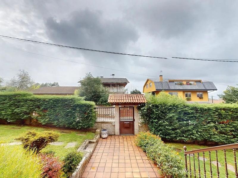 Foto 1ab29a94-43f9-4b3a-9383-4c34a07fea14. Chalet avec chauffage parking piscine dans Porriño (O)