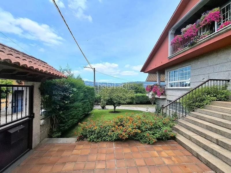 Foto 89001902-dd6a-40b4-abc9-4c010080128e. Chalet avec chauffage parking piscine dans Porriño (O)