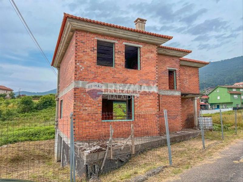 Foto ecd10ee7-1568-4527-ac86-989d13004cb1. Xalet amb aparcament a Vilaboa