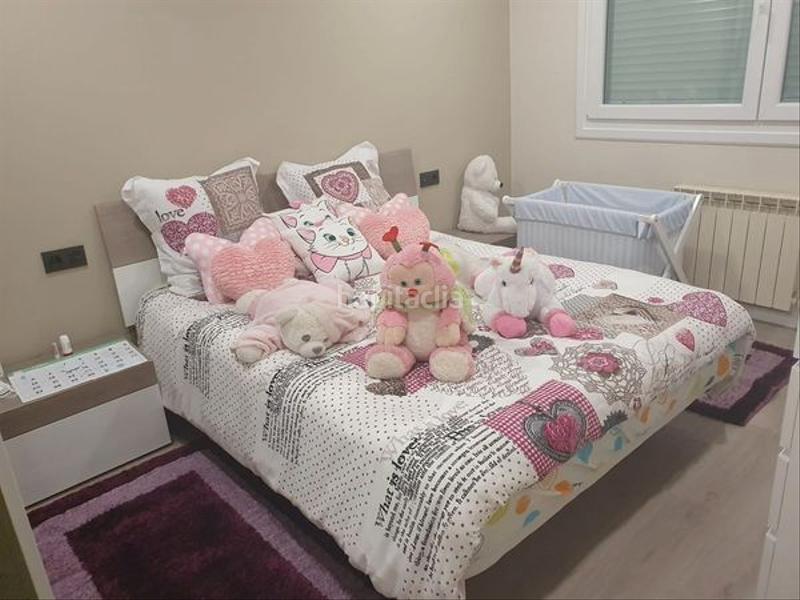 Foto 4fc559e8-6993-4088-a862-4234d2672721. Appartement avec chauffage parking dans Berbés - Peritos Vigo