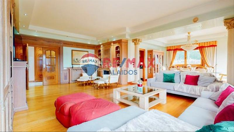 Foto 6ede92a3-87b6-4f61-b865-5136b7fd0454. Casa amb xemeneia calefacció aparcament piscina a Mos