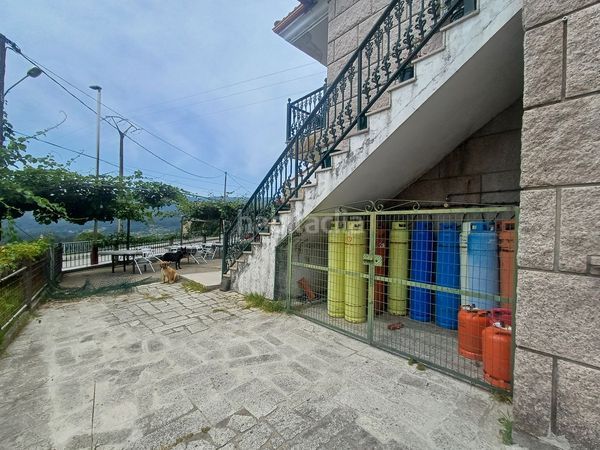 Foto 0169694f-560e-412e-b5c0-8eda75286c0e. Casa amb calefacció aparcament a Cañiza (A)