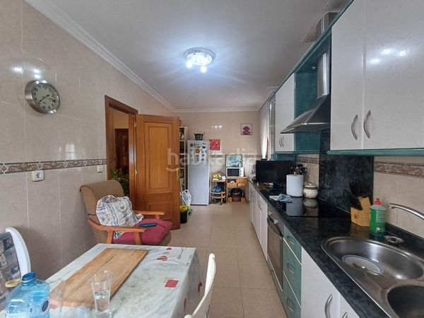 Foto 02846d88-d08e-4f05-b30a-86168326a688. Casa amb calefacció aparcament a Cañiza (A)