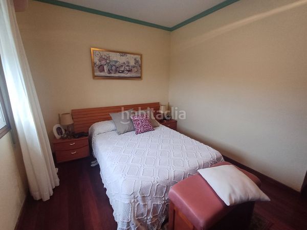 Foto 48903381-6fb3-473d-978d-eae721385e45. Casa amb calefacció aparcament a Cañiza (A)