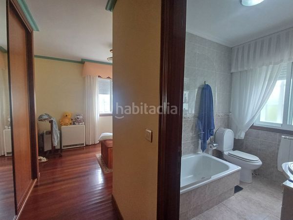 Foto d3009ab5-834a-476a-aa17-ef3d3306a7ba. Casa amb calefacció aparcament a Cañiza (A)