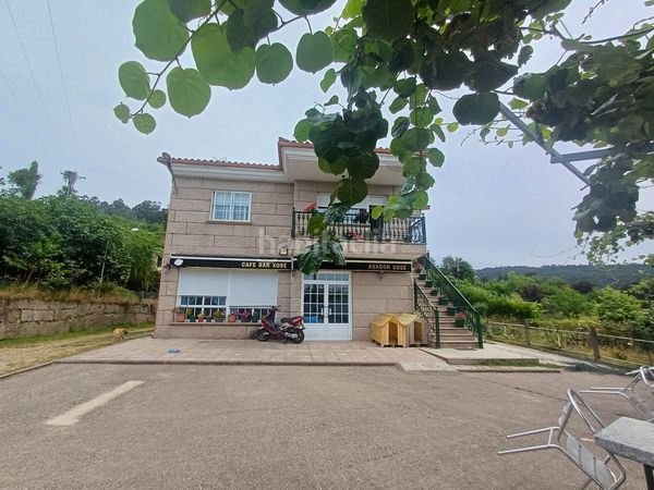 Foto e7c9510b-7d1a-42dd-b05d-0a53aa159f08. Casa amb calefacció aparcament a Cañiza (A)