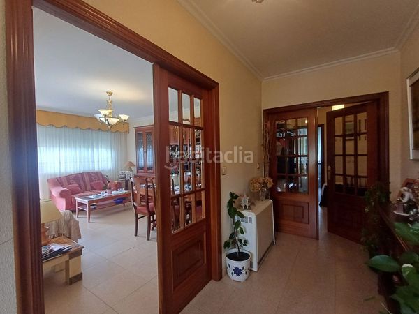 Foto ee298d10-65d1-440e-b275-f00b40f40a91. Casa amb calefacció aparcament a Cañiza (A)