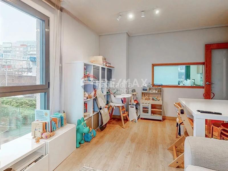 Foto 77dd2a88-9a39-48d1-b9a2-fc7986713f0f. Etagenwohnung mit heizung parking in Centro - Areal Vigo