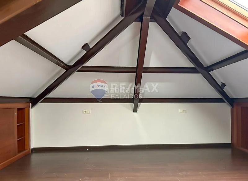 Foto def034c6-b5fd-4552-8506-9bdbd00c88e3. Piccolo appartamento con riscaldamento in Casco Vello Vigo