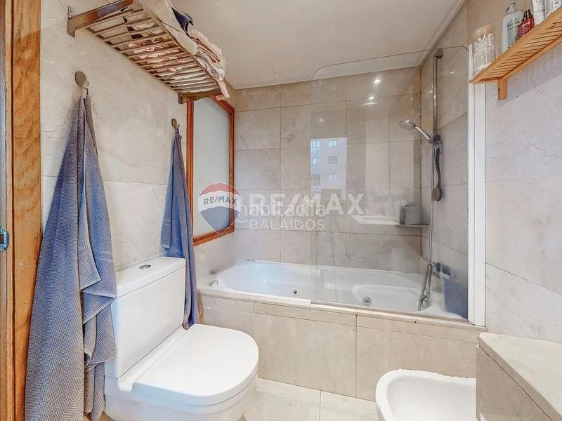 Foto 149f488d-668b-43d9-bbeb-25a99c9b3b76. Apartamento en rúa vista alegre 30 en Centro - Areal Vigo