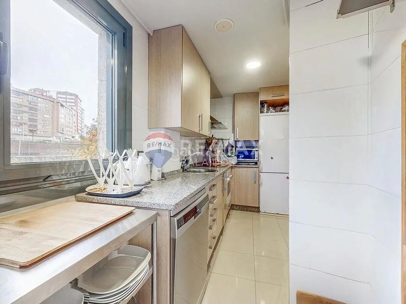 Foto 7427fba7-9770-46d7-92a3-4dfbdc2c8961. Appartamento in rúa vista alegre 30 in Centro - Areal Vigo