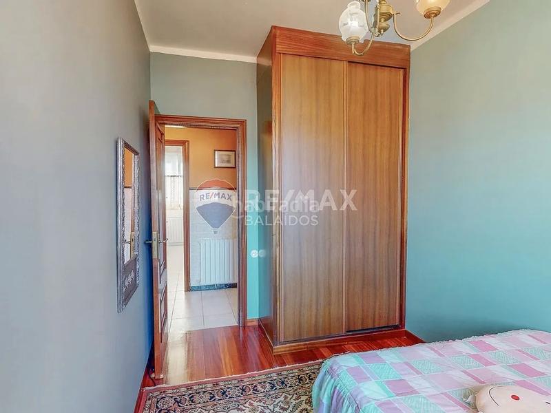 Foto 50a83cb6-3ace-4c3a-baf7-9c18f867b87f. Casa en rúa do hío 3 en Cangas pueblo Cangas