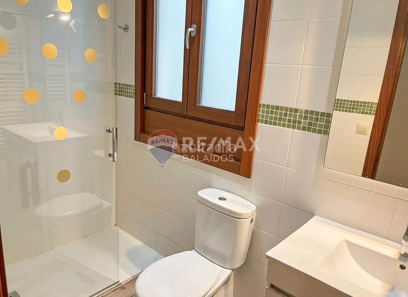 Foto 3d80f7b4-b1a7-41b9-83eb-98abc6fb8249. Apartament a Casco Vello Vigo