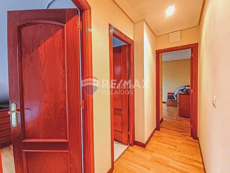 Foto 1d87106f-e029-4ce2-9693-2df9ef516b24. Piso en rúa de roade 3 muy cerca de la playa en Alcabre Vigo