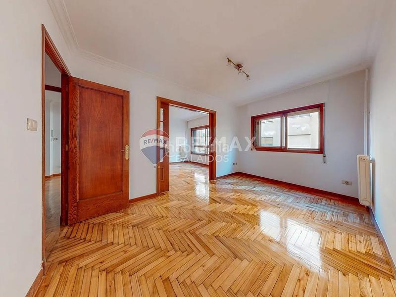 Foto 2b80d070-3cdd-4c10-a45d-3dc6e559f5e0. Appartement avec chauffage dans Fátima Vigo