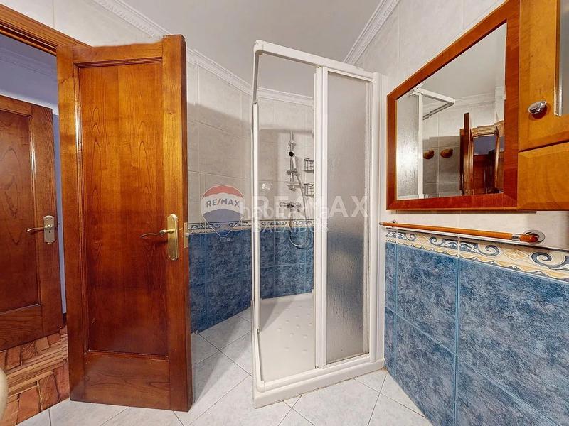 Foto 531babba-e993-4409-8da3-43d3b4bc1c3e. Flat with heating in Fátima Vigo