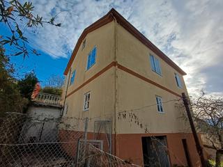 Chalet in Barro granxal 3. Casa a 35 minutos de vigo..para entrar a vivir