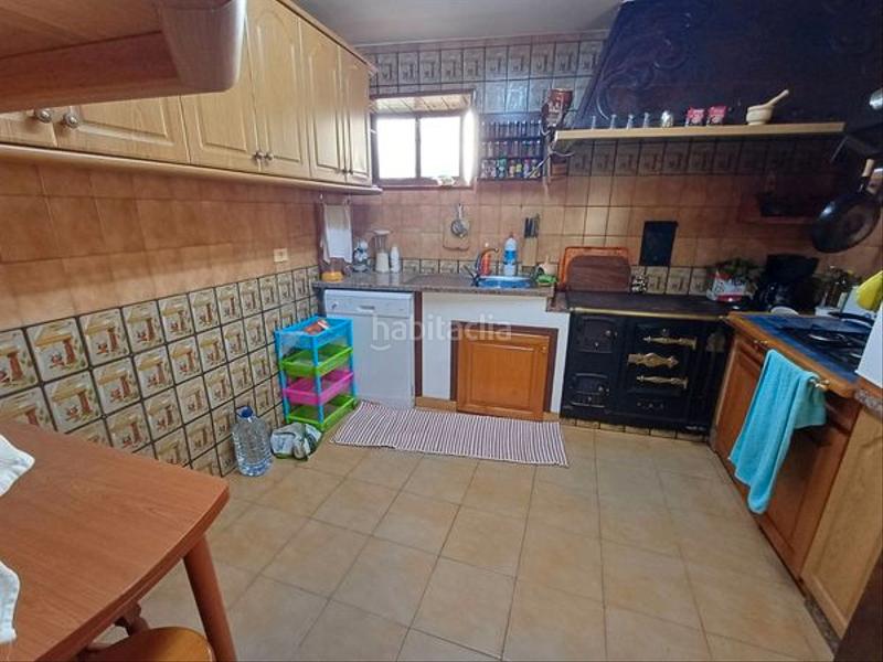 Foto 70b9923e-84c9-4c59-8c4c-4f2389c28fed. Maison avec parking dans Guarda (A)