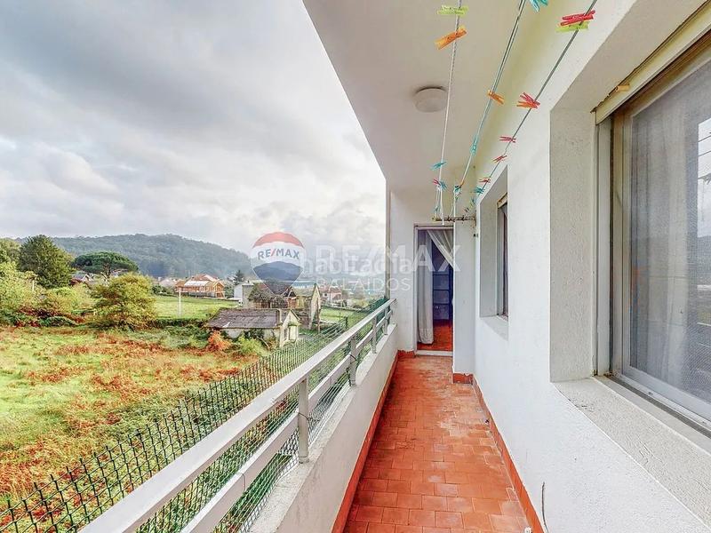 Foto e373ca3d-972c-4dca-ac74-3747d67f903b. Appartement avec parking dans A Parda Pontevedra