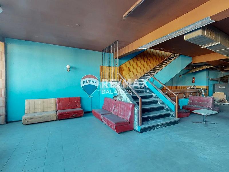 Foto 38b61327-83ab-4691-98e8-c2fe16bb6e30. Locale commerciale in Redondela