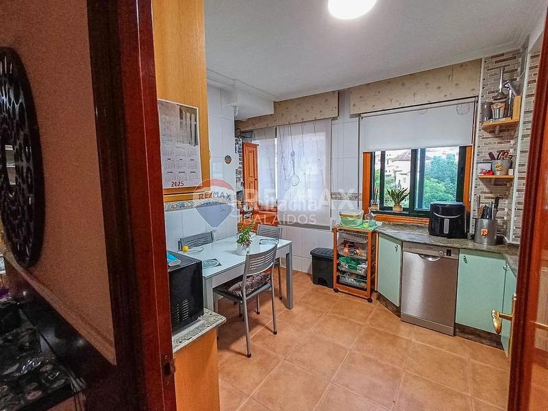 Foto e704569e-4076-4de0-ac30-d77e7f588140. Duplex in rúa de roade 3 in Alcabre Vigo