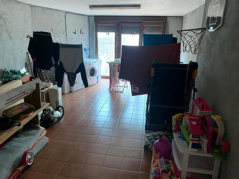 Foto b2fbffe3-e062-4b73-810c-168244fdf39c. Maison jumelée avec chauffage dans Guarda (A)