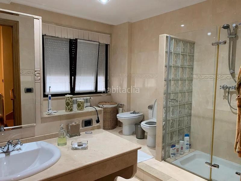 Foto c079a5e8-d2e6-4ce8-aa10-8a14bb0cdeb6. Maison jumelée avec chauffage dans Guarda (A)