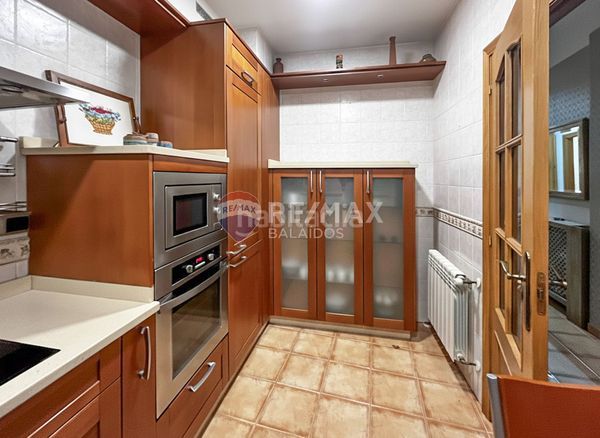 Foto e4b223e0-9f3b-435b-8196-6f99deb1e435. Casa amb calefacció a Guarda (A)
