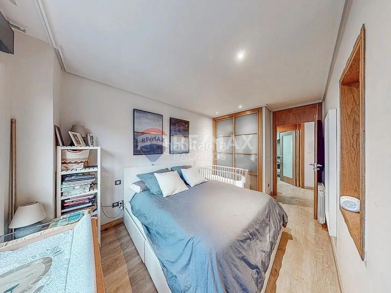 Foto 0882eec0-8ef0-45a3-a88e-a58c83499171. Appartement dans rúa vista alegre 30 dans Centro - Areal Vigo