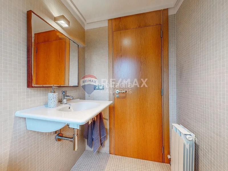 Foto 20d0548d-fc3c-4c72-bb34-adfbc56aa69e. Appartement dans rúa vista alegre 30 dans Centro - Areal Vigo