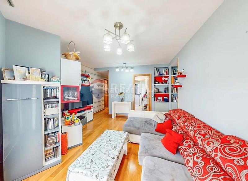 Foto df829e5c-30e4-4cc9-87a0-a74ea6ed3599. Piccolo appartamento con riscaldamento parcheggio in Vigo