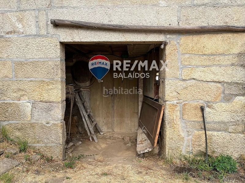 Foto ef48897a-6321-49b3-ab92-012b3a21633b. Casa amb aparcament a Tui