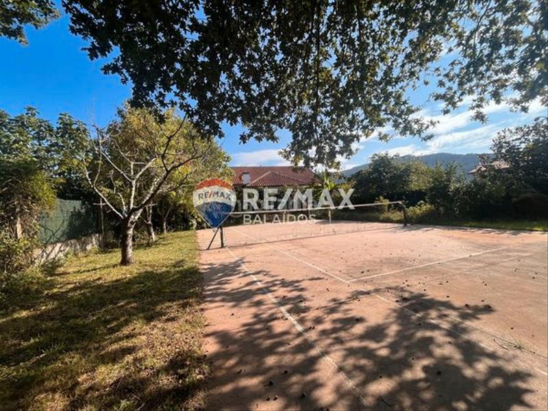 Foto 9ade7fd0-c1bb-47c0-b056-a718bd9889f0. Casa amb xemeneia calefacció aparcament piscina a Gondomar