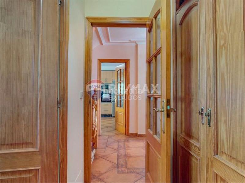 Foto afaee258-3a52-42ec-b7b9-6700da96e401. Casa amb xemeneia calefacció aparcament piscina a Gondomar