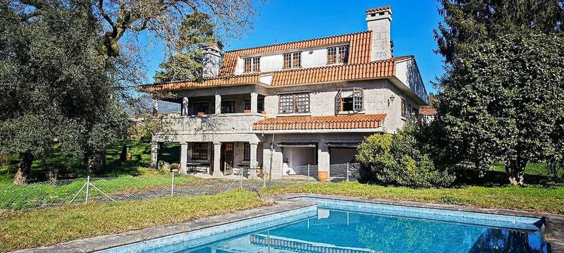 Foto 0ed23a85-670a-4ccd-9d8c-e0abfcfb7a19. Casa amb calefacció aparcament piscina a Tui