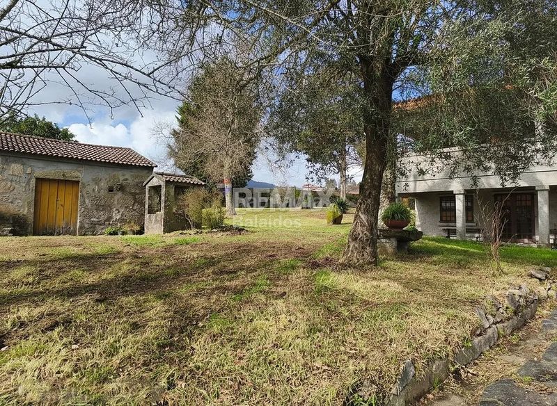 Foto 4262a723-f511-4047-95af-803d0e0c5eb9. Casa amb calefacció aparcament piscina a Tui