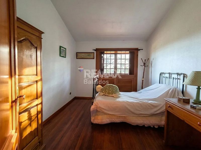 Foto 9199c45f-9562-4b88-9bed-45c18502c114. Casa amb calefacció aparcament piscina a Tui