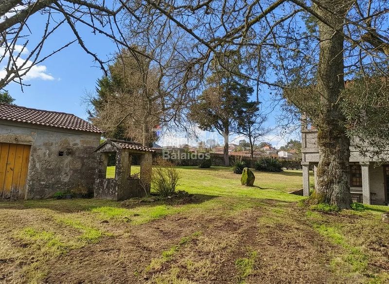 Foto d76af569-d381-47f2-a6a2-9700b921f009. Casa amb calefacció aparcament piscina a Tui