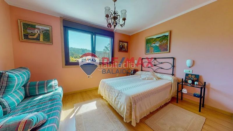 Foto 5631176a-f60a-4622-ad53-5c5183dae6fc. Casa amb xemeneia aparcament piscina a Ponteareas