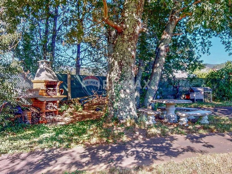 Foto 16e2436d-e28b-4cb1-9b32-12346d750f67. Casa amb xemeneia calefacció aparcament piscina a Gondomar