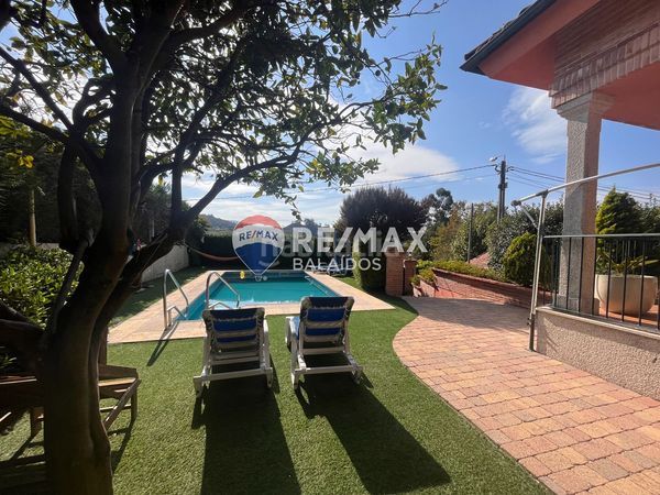 Foto 220bd76a-e1ce-4b78-815b-96bd40b62672. Casa amb xemeneia calefacció aparcament piscina a Gondomar